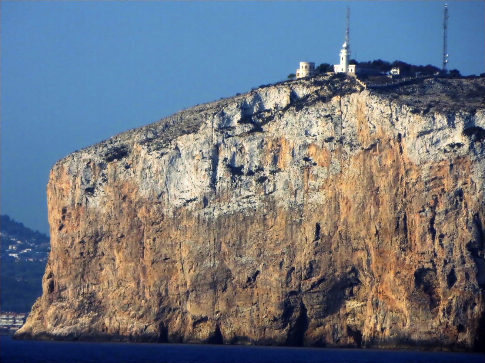 Illustrative image: Diving off the headland